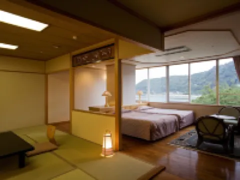 海月館 洲本のホテル