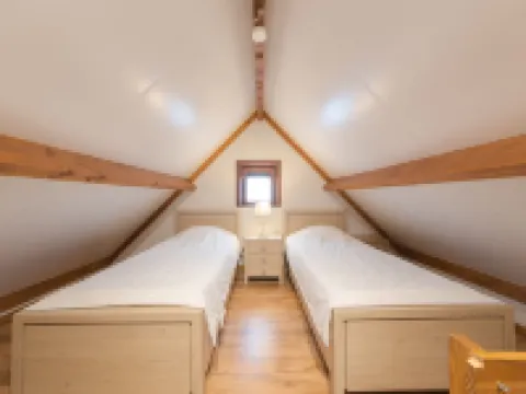 Visserhuis 09/20 with Parking