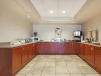 阿博茨福德温德姆速8酒店 - 早餐