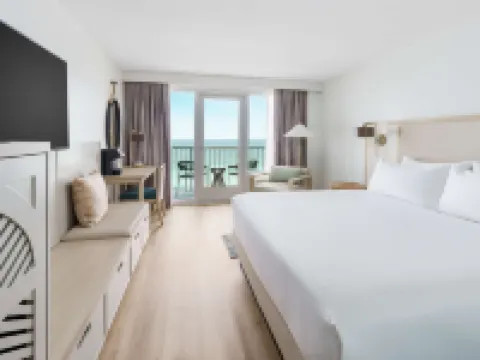 Beal House Fort Walton Beachfront, Tapestry Collection by Hilton Hotels in Okaloosa Island