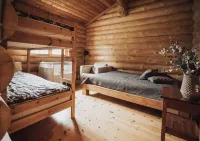 Fjordhygge, Cozy Log Retreat Near Sea & Forest - Sauna & Outdoor Living