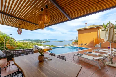 2B Luxurious Villa Io, with Private Pool and Stunningt Sea Views