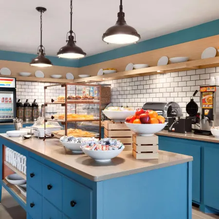 Country Inn & Suites by Radisson, Enid, OK
