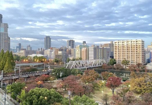 오사카 리버사이드 호텔 외관