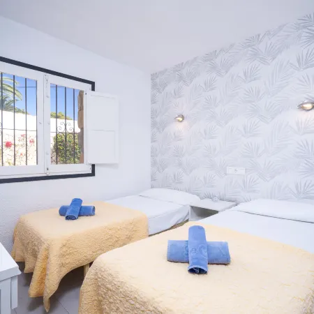 La Camarrocha Hotels in Teulada