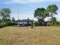 "Mirkka" - 50m from the Sea Hotels in Asperup
