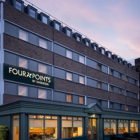 Four Points by Sheraton Edinburgh Отели рядом с достопримечательностью «Мерчистон»
