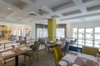 Leola Hotel-Standard