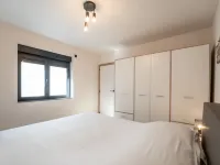 Centrally Located "Toi & Moi" - balcony