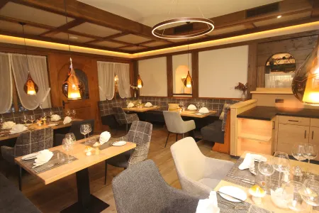 Wohlfühlhotel Bercher Отели в г. Альбрук