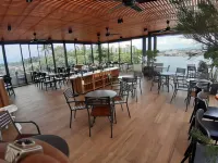 Mulia Hotel Syariah Hotels in Padang Lua