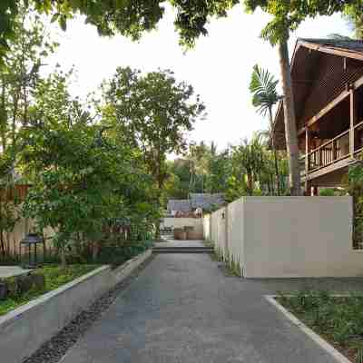 Jeeva Santai Villas Hotel Exterior
