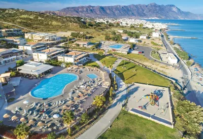 Grand Blue Beach Hotel Hotel in zona Mikro Chorio Beach