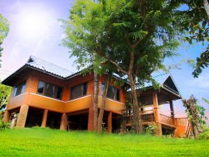 Banphu Montalang Resort