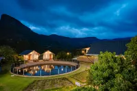 Cleveland Resorts Kanthalloor - Kitchens