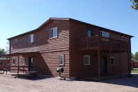 The Outpost Lodge Hotels in West Sully