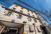 Daerim Caslon Hotels near MJ골든빌