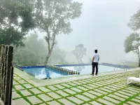 Holiday Vagamon - Rooftop Pools