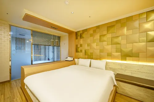 Changwon Jungangdong Hotel Central Hotels in Changwon-si