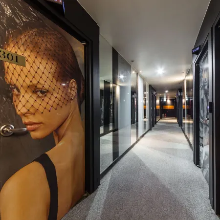 Nabiya Hotel Отели рядом с достопримечательностью «Порт Сораэ»