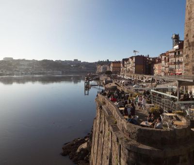 ホテル周辺 オー ポルト アパートメンツの写真