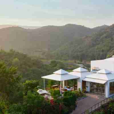 Taj Aravali Resort & Spa Udaipur Hotel Exterior