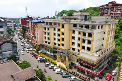 Hotel Jyoti Plaza فنادق في Mulgao