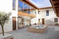 Domus Oncinae Hotels in La Virgen del Camino