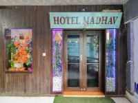 Hotel Madhav