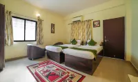 Treebo Ivory House