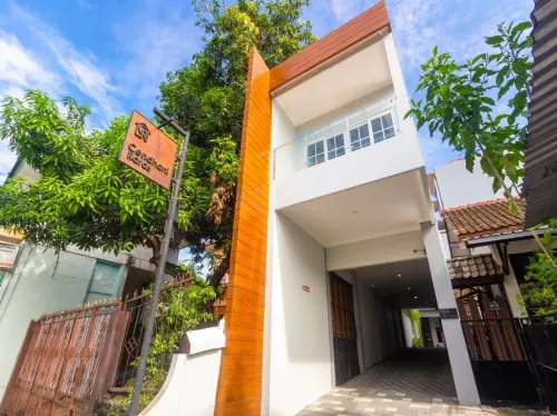 Cendhani Raras Residence Hotels in Banguntapan