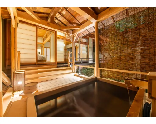 Bessho Onsen Kashiwaya Honten Hotels near Bessho Onsen