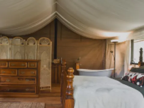 Silk Pavilions Glamping マウント・バレルのホテル