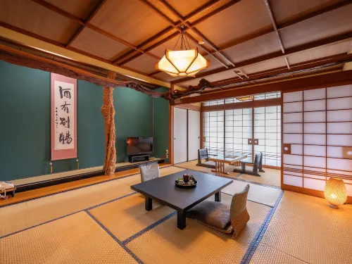 Sumi - Yamaga Onsen - Bãi đậu xe