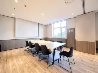 HanTing Hotel (Chifeng Ningcheng County Government)