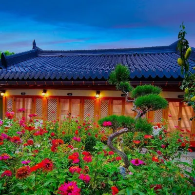 Jeonju Hanok Midam Отели рядом с достопримечательностью «Музей королевских портретов»