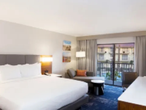 ダブルツリー バイ ヒルトン ホテル ベーカーズフィールド ベーカーズフィールドのホテル