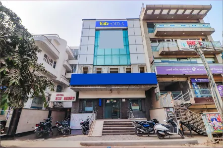 FabHotel Rayplus - Prashant Vihar
