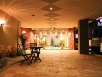 Hotel Irihama Hotels near Michi-no-Eki Koibito no Seichi Utazu Rinkai Park