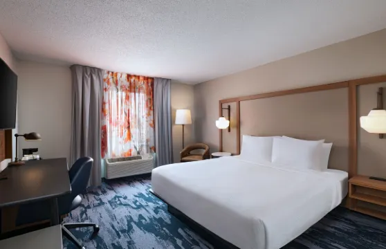 堪薩斯城機場萬豪萬楓酒店