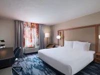 Fairfield Inn & Suites Kansas City Airport Hotels in May Township