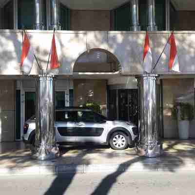 Port Palace Hôtel Hotel Exterior