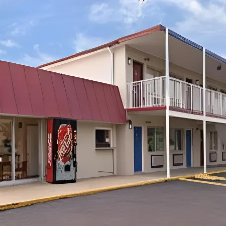 Belmont Inn and Suites Ξενοδοχεία στην πόλη Hampton