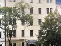 Hotel Lunik Hotel di 