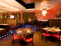 Woodlands Inn & Suites