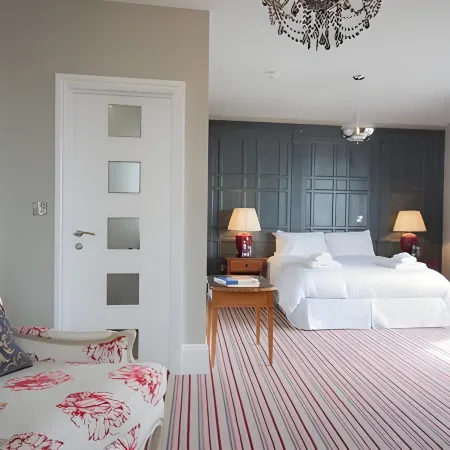 The Wayfarer Rooms