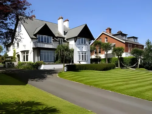Cairn Bay Lodge Hotels in Donaghadee