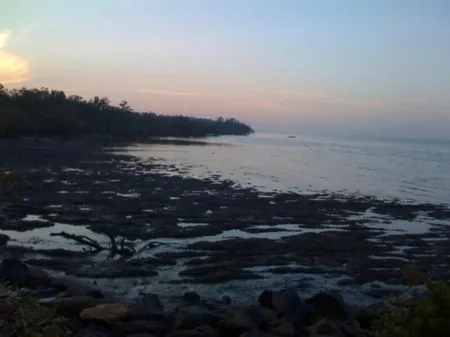 The Oikos Hotel Отели в г. район Понтиан