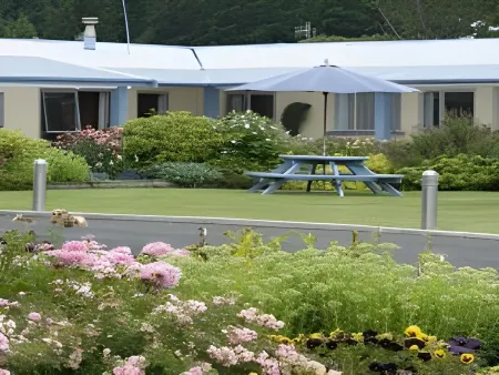 Anchorage Motel Apartments Отели рядом с достопримечательностью «Te Anau Lakeview Holiday Park & Motels»