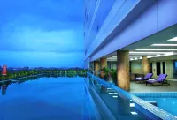 Aston Madiun Hotel & Conference Center - Familien